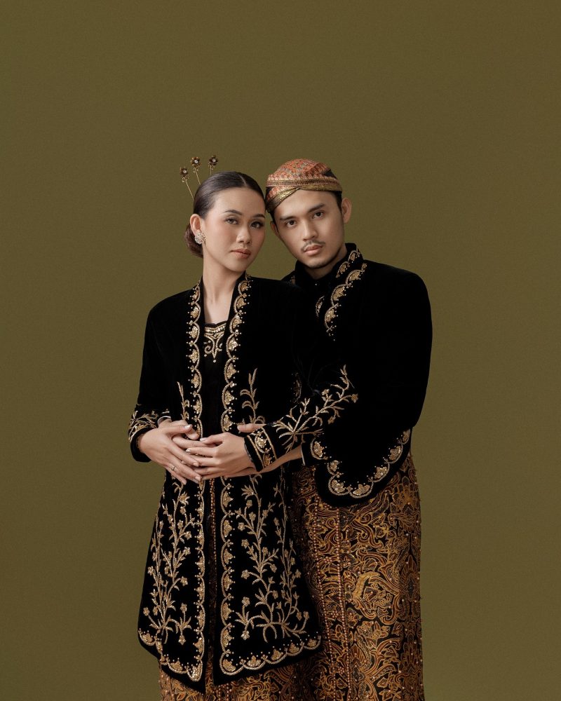 Jawa Premium - Attire 08