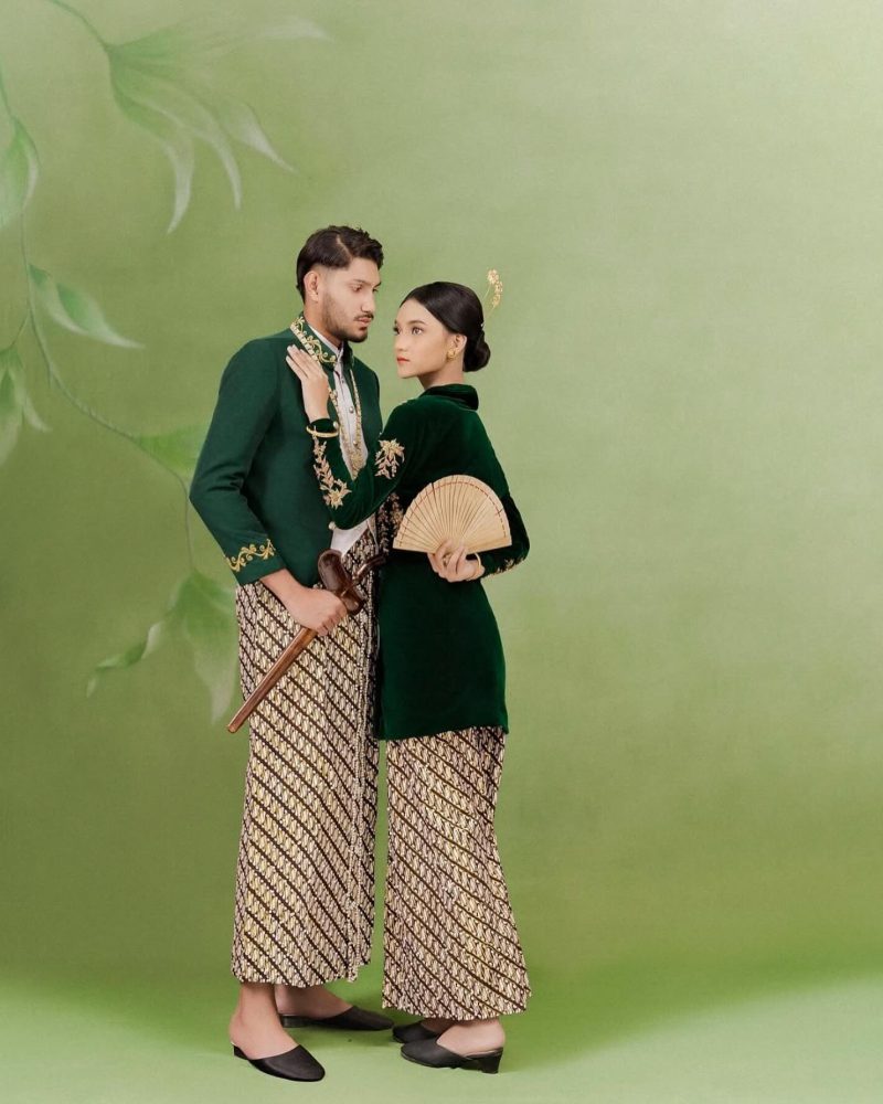 Jawa Premium - Attire 13