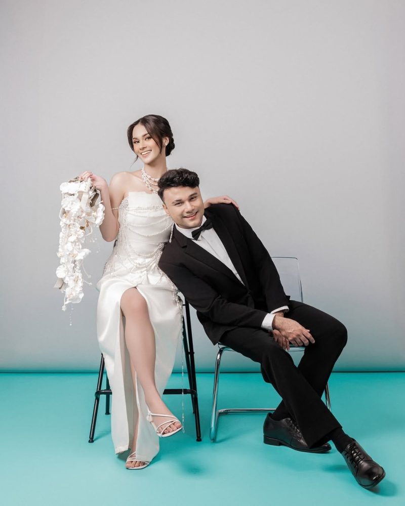 Modern Gown Mutiara - Putih 01