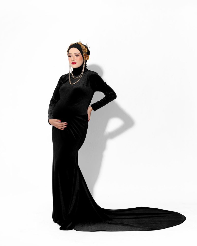 Maternity Gown - Attire 05