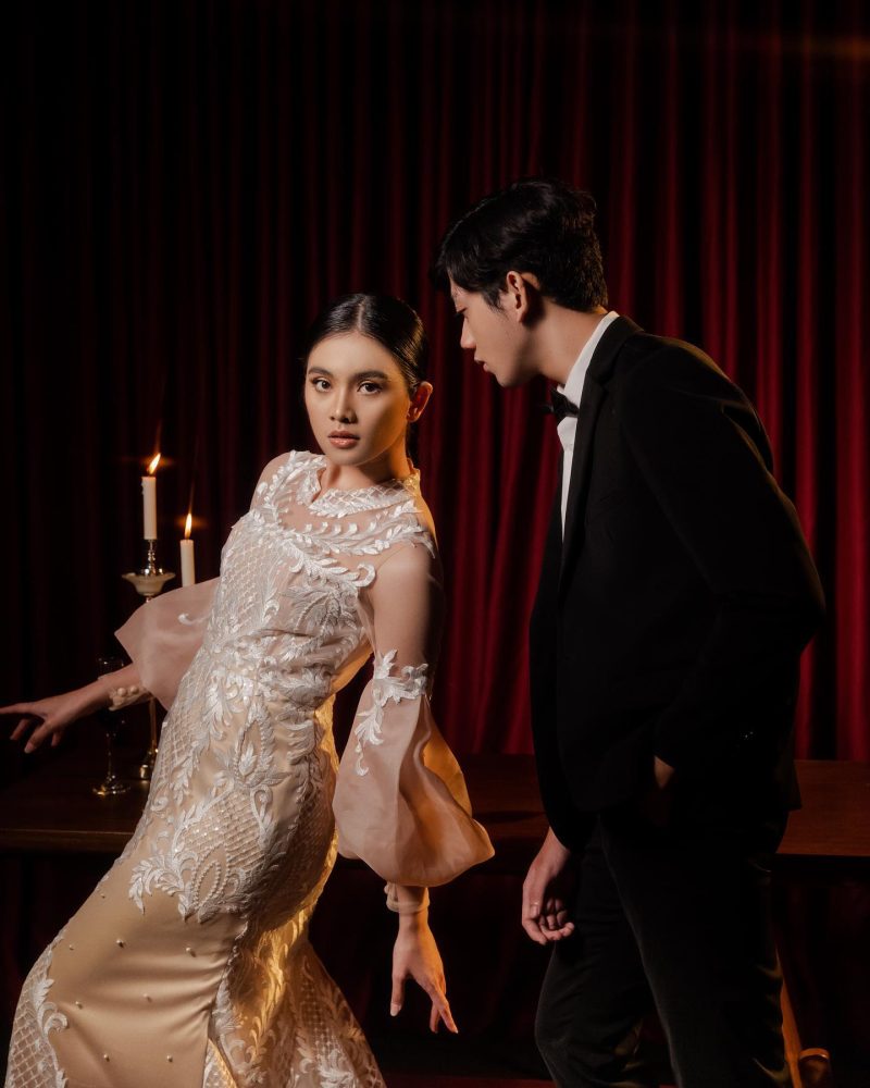 Modern Gown Flower - Nude