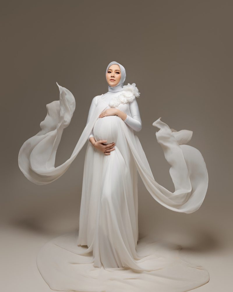 Maternity Gown - Attire 06