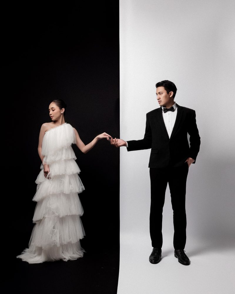 Modern Gown - Putih 08